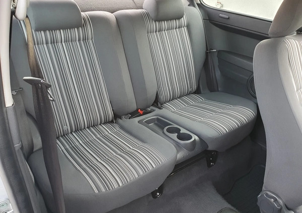 Volkswagen Fox cena 9900 przebieg: 190000, rok produkcji 2005 z Lębork małe 352